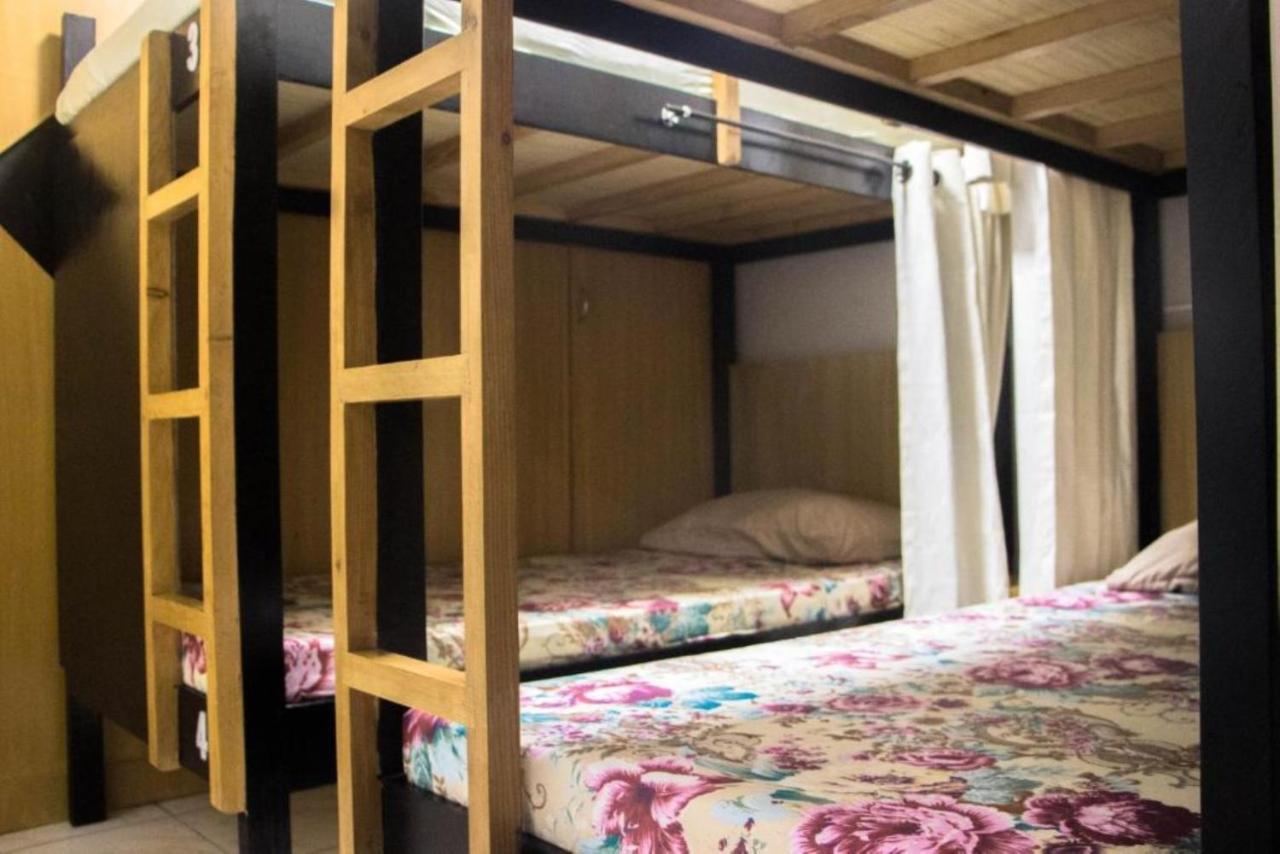 סבו Bunks Hostel (Adults Only) מראה חיצוני תמונה